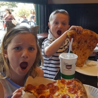 Tony's Pizza